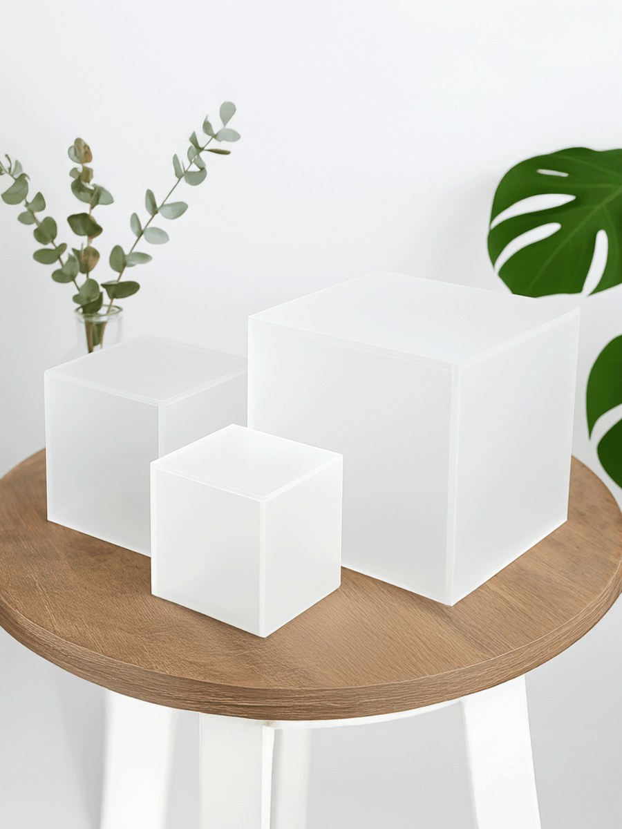 Frosted Acrylic 5 - Sided Box - Laser Art MTL Image principale du produit
